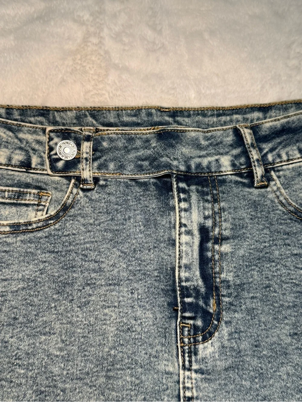 Acid Wash Denim Mini Skirt High Rise‎ Stretch Y2K Coquette Size M. NWOT